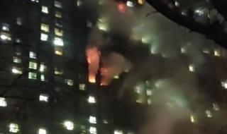 南京一小区发生火灾